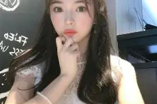 四位明星盲目耍大牌：吴谨言摆谱央视被点名李梦任性毁演技张大大暴力霸凌文章任性要求陕西油泼面路人缘彻底败光！