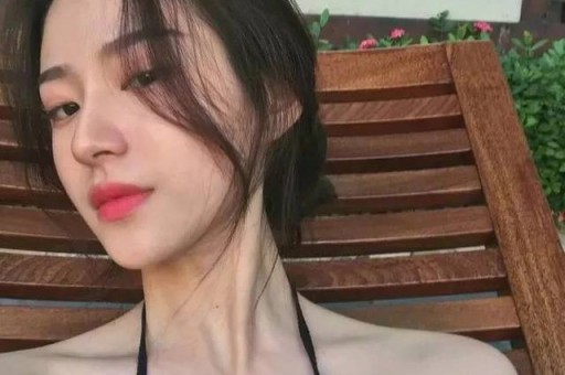 38岁张雨绮近况曝光！经历2段失败婚姻如今直播情绪失控引热议